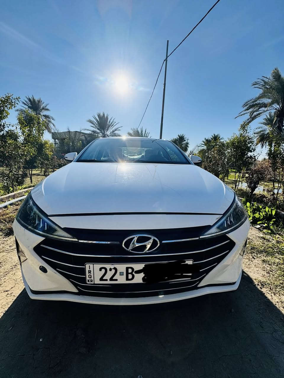 للبيع  هيونداي النترا موديل 2020             
 مرقم اربيل  انكليزي بأسمي  .
 هزه جديده و سنويه 2031
  ماشية 81KM
 للون ابيض 
 السيارة مكفوله كفاله عامه عدى بارد موضح بلسونار 
 لايت كهرباء 
 حساس أمامي خلفي اصل 
 لدنهاري  LED 
 انظمت ترحيب
 سلايد روف فتحة 
 نظام التشغيل بصمه
 حجم المحرك2000
 الجنطه ذكيه 
 تبريد امامي و خلفي 
 المري قابلة للطي AUTO 
 اشاير بلمرايا 
 تحكم مقود جهتان 
 المودات
 الاوامر الصوتية 
‏🅿️🅿️DRIVEMODE ‏Comfort🌷eco🌷SPORT🌷SMART 
 شاشة  حجم كبير
 يدة ابواب المنيوم 
 حساس امامي خلفي 
 ‏Led امامي 
باقي المواصفات معروفه
سونار مرفق بلمنشور

السعر  :165
او بيها مجال 
مكان كربلاء _ الحسينية _ العطيشي 
***********
