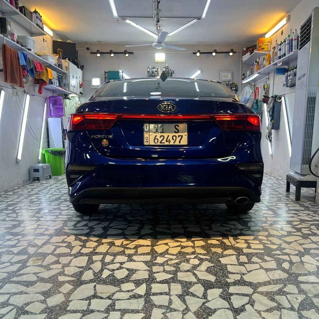 🔥 سعر مميز لسيارة اعتمادية 🔥
✨ كيا فورتي 2020 ✨

🟠 المواصفات 
🔸 مكينه 2000 دوش (المرغوب) 
🔸قيادة ذاتية 
🔸تحديد مسار 
🔸بريك ذاتي 
🔸رادارات
🔸مانع انزلاق
🔸نظام ترحيب 
🔸تحكم ستيرن جهتين 
🔸شاشه اصلية بلاد كار بلي
🔸كامره دوارة
🔸خمسة وضعيات قيادة
🔸ماشيه 82 ميل 
🔸سيارة جاهزة من كل النواحي  بدون اي نقص 

🚘حادثها جاملغ امامي اليمن وجاملغ خلفي يسار
 السياره بيه صبغ ابيع حزام مثل ما موضح بالسونار بدون دواخل والباقي ليبل واحد

🔸رقم بغداد انكليزي الجديد و هزة جديدة بأسم المالك تحويل مباشر

📍مكان السيارة بغداد الأمين الثاني قرب شبكة الكهرباء 

📞رقم صاحب السيارة 
***********

‏‎🔴 لمعرفة السعر / علق داخل المنشور اي تعليق ويجيك رد فوري برسالة خاصة 
——————————————————
‏‎⚠️ السيارة اعلان ممول غير تابعه للصفحة ونحن ليس لدينا علاقة في تحديد السعر وغير مسؤولين عن الاتفاق الذي يحدث بين البائع والمشتري
‏‎مع تمنياتنا للطرفين بالتوفيق

——————————————————
#بيع_سيارتك #بيع #بغداد #معارض_بغداد  #اربيل #معارض #سيارات #سيارات_للبيع #سيارات_مستعملة #سيارات_VIP #وارد_امريكي #وارد_خليجي #تويوتا #لاندكروز #لاندكروزر #جي_كلاس #مرسيدس #النترا #سوناتا #هيونداي #كيا #سورنتو #سيراتو #نيسان #نيسان_صني #رانج_روفر  #لاند_روفر #لاندروفر #سيارات_كورية #سيارات_يابانية
