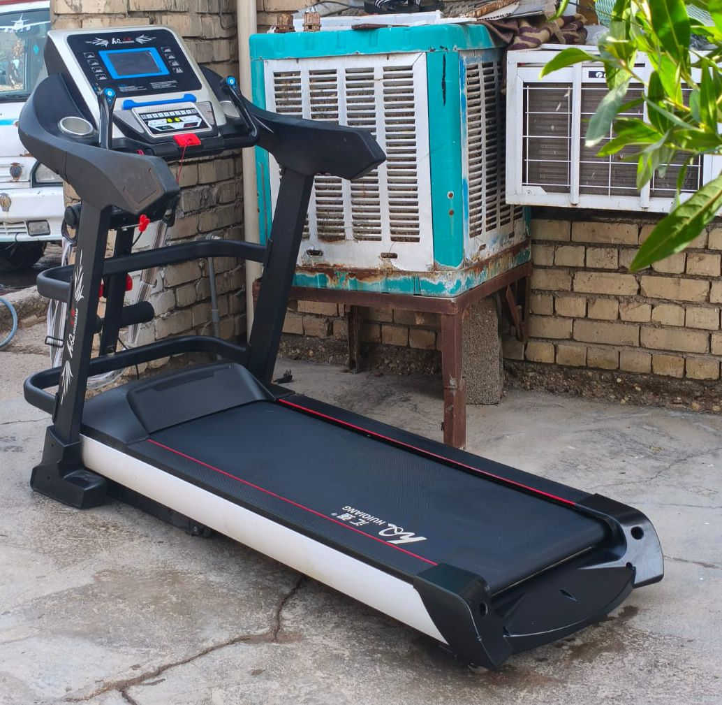 جهاز جري نضيف اخو جديد 
مستعمل اقل شهرين بعده بلجيس
يتحمل وزان 200كيلو نضام جبلي 
جهاز مال قعات سعره450وبي مجال بسيط 
عنوان بغداد الزعفرانيه توصيل موجود دخل بغداد 
شراي يتصل***********
