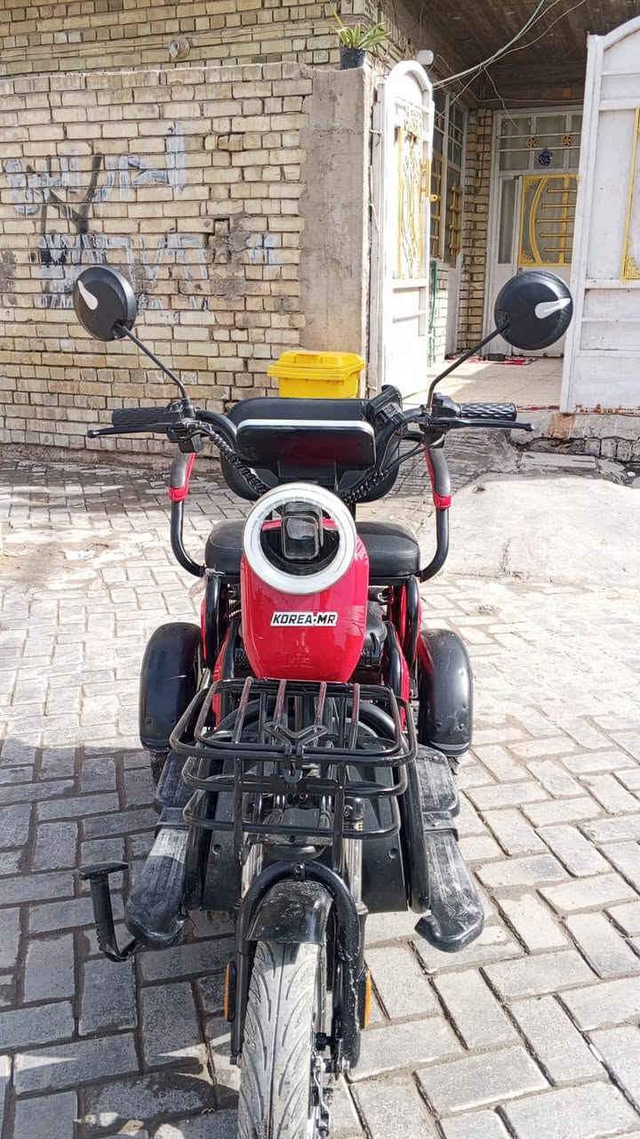 سلام عليكم ورحمه الله 
دراجه شحن موقين 
موديل 2025
دراجه حلوه خير من الله 
السعر 550وبيها مجال


**إذا كنت صاحب هذا الإعلان وتريد حذفه لأي سبب، رجاءا أرسل رسالة إلى الدعم الفني**