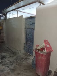 ارض • حي اور • ١٨٠م