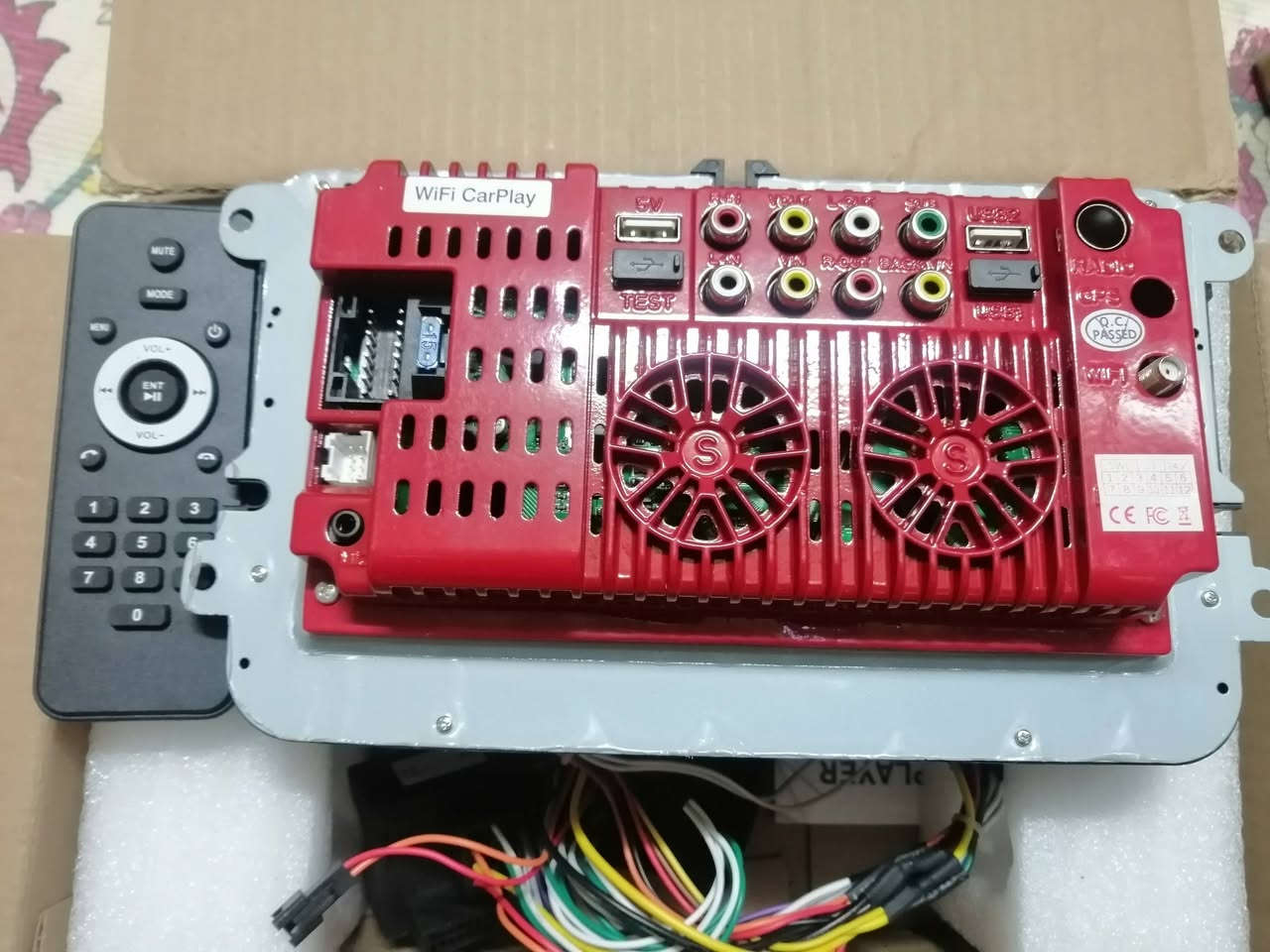 شاشة 7 انش ترهم للجيتا وهواي سيارات 
Car play واندرويد 
Wifi
GPS
مخارج USB
ريمونت كونترول

السعر 35


**إذا كنت صاحب هذا الإعلان وتريد حذفه لأي سبب، رجاءا أرسل رسالة إلى الدعم الفني**