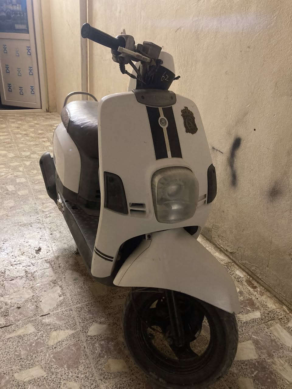 ماكس بوليس دراجه ما مفتوحه 49 بلاديه عوزها شويه ترتيبات بسيطه محرك ناعم  صاروخ سعرها 800 وبيها مجال للطيبين اخيك مو شراي اعبر *********** واتساب

