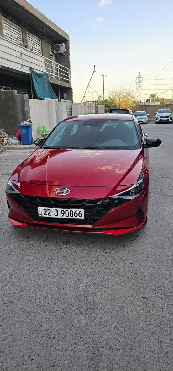 النترا موديل ٢٠٢٢ لون ماروني خير من الله حادثها مرفق بالسونار ماشيه ٧١ عنوانها بغداد  قرب جسر حي العامل رقمها اربيل جديد وسعرها ١٣٨ وبالخير على الياخذها رقم الهاتف *********** بي وتساب
