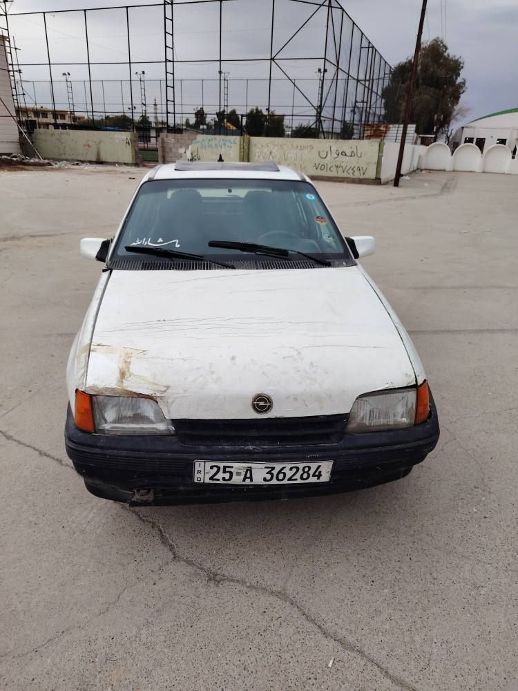 ئۆپڵ کادێت مۆدێل1991 مەشروع وەتنی بیتاقە بەنزین مەوجود سەنەوی تازەیە تا 2030 براوەی نیە خیاساتی نیە مکان کرکوک  
ژ.م *********** كركوك, العراق
