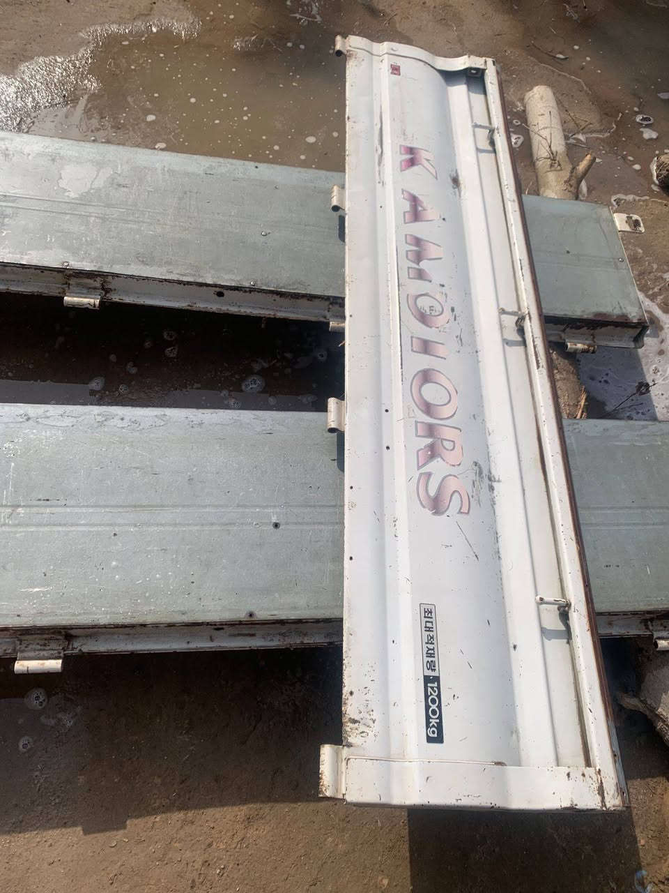 السَلٱمٌ عـَلـْيگمّ صفاح وباب مال كيا فحل مغلفات للبيع المكان نجف ابو صخير  للستفسار اتصال ع رقم ***********
***********
