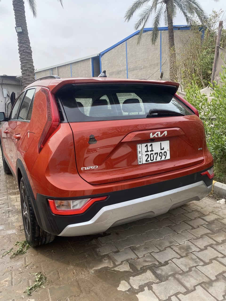 سلام عليكم نيرو للبيع وارد أمريكي هايبرد بنيد فقط صبغ ماشيه 95 كم سيارة باسمي مكان بغداد 
موديل 2023
بدون شخوط بدون رصعات 
سيارة نظيفة جدا
محرك 1600 بنزين ￼
غرفة نظيفة 
تبريد خير من الله
تحكم ستيرن 
شاشة خلفية 
تحديد مسار 
اوتو هولد
كروز سرعة
***********
