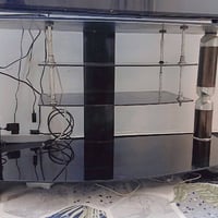 ميز • للبيع