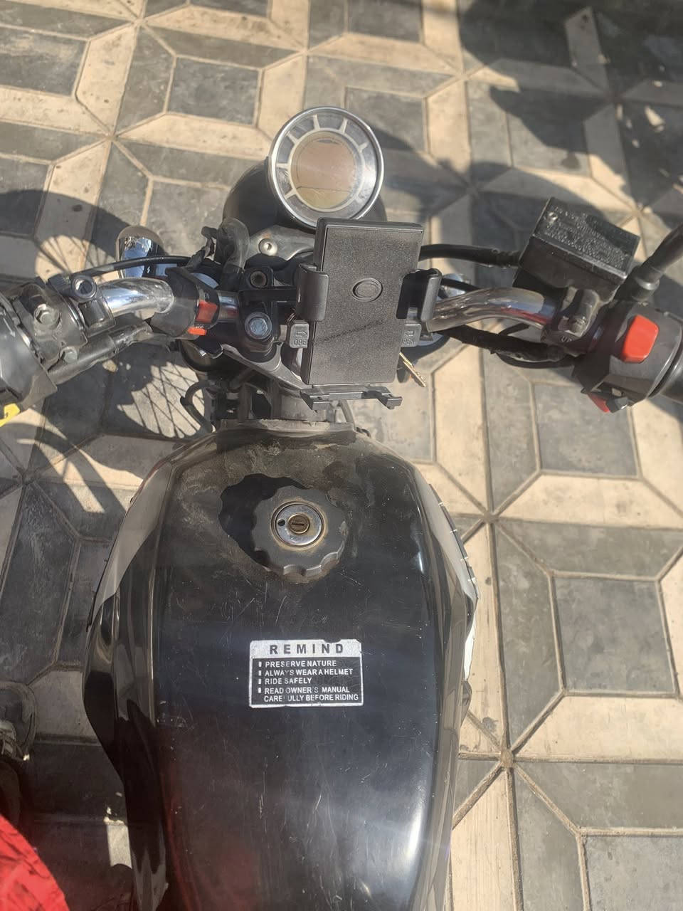 دايوان لأتي لبيع قيم اخذ مديل 21 ماشية 88 الف  مجفتة قبل شهر العنوان المنصور أوراق كامل


**إذا كنت صاحب هذا الإعلان وتريد حذفه لأي سبب، رجاءا أرسل رسالة إلى الدعم الفني**