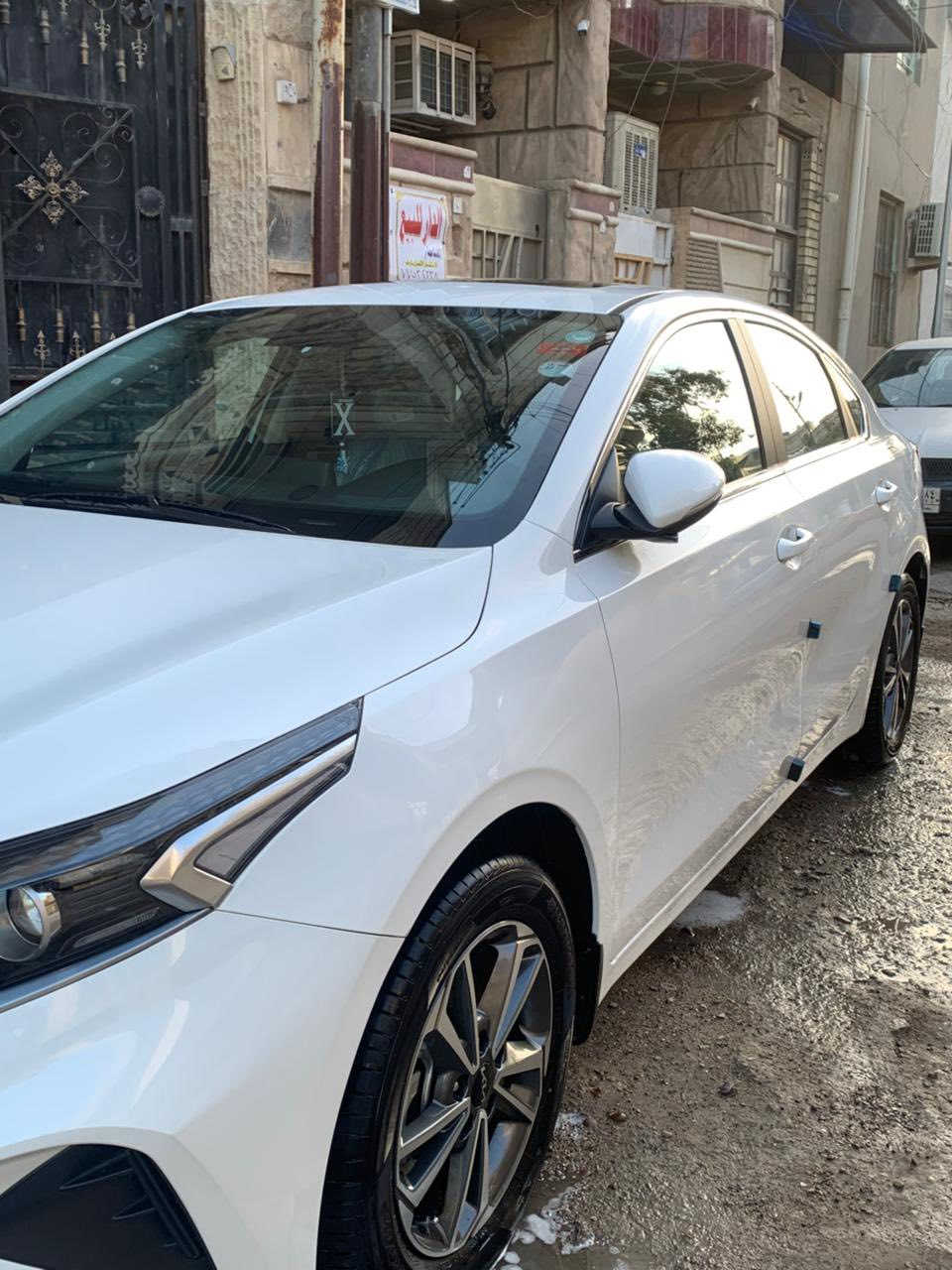 كيا سيراتو 2023 خليجي كفاله عامة بعدها علة وضع الشركة
فول مواصفات 1/1ماعده البصمة 
ماشية 22 الف 
رقم اربيل شرط التحويل 
السعر 198
تواصل خاص او واتساب ***********
