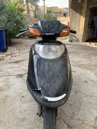 الدراجه كاطعه نار بسبب كتف الشحن ابيع كوم حديد سعرهه ٣٠٠ وبيهه مجال  ل...