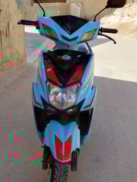 ماطور شحن للبيع موديل 2025  السعر 500 وبي مجال بطاريات جديد على الفحص ...