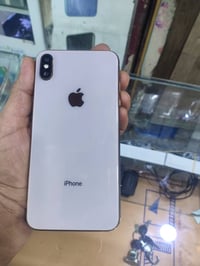 آيفون XS ماكس • ٥١٢ • بطارية ١٠٠
