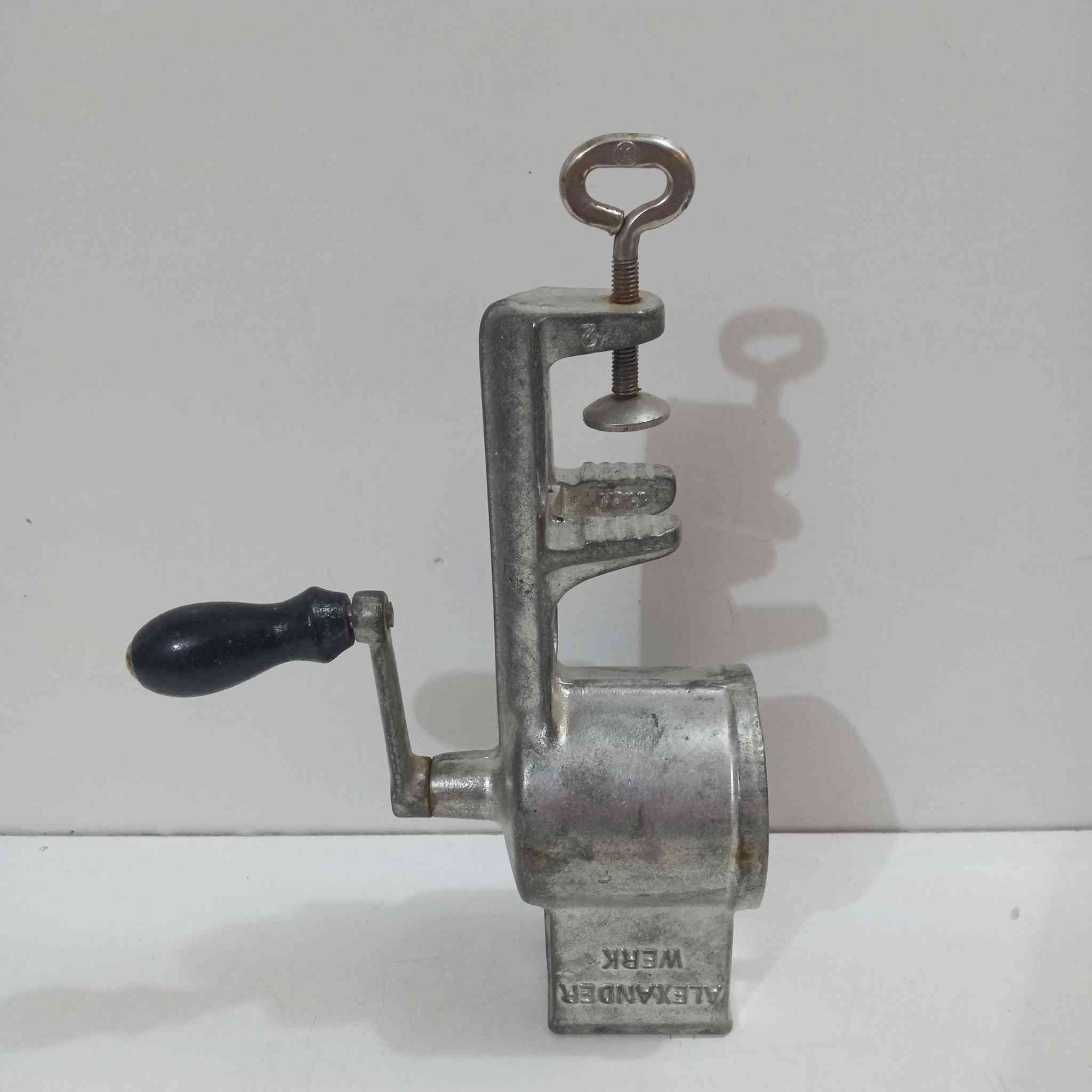 يالله🤲
جديد أيفا2.. #مثرامة انتيكة تتعبك ب أي مكان.. #سل #أستيل ثقيلة 
بالة اوربي🟨

توصيل داخل وخارج واسط وألمحافظات🌙🚗


**إذا كنت صاحب هذا الإعلان وتريد حذفه لأي سبب، رجاءا أرسل رسالة إلى الدعم الفني**