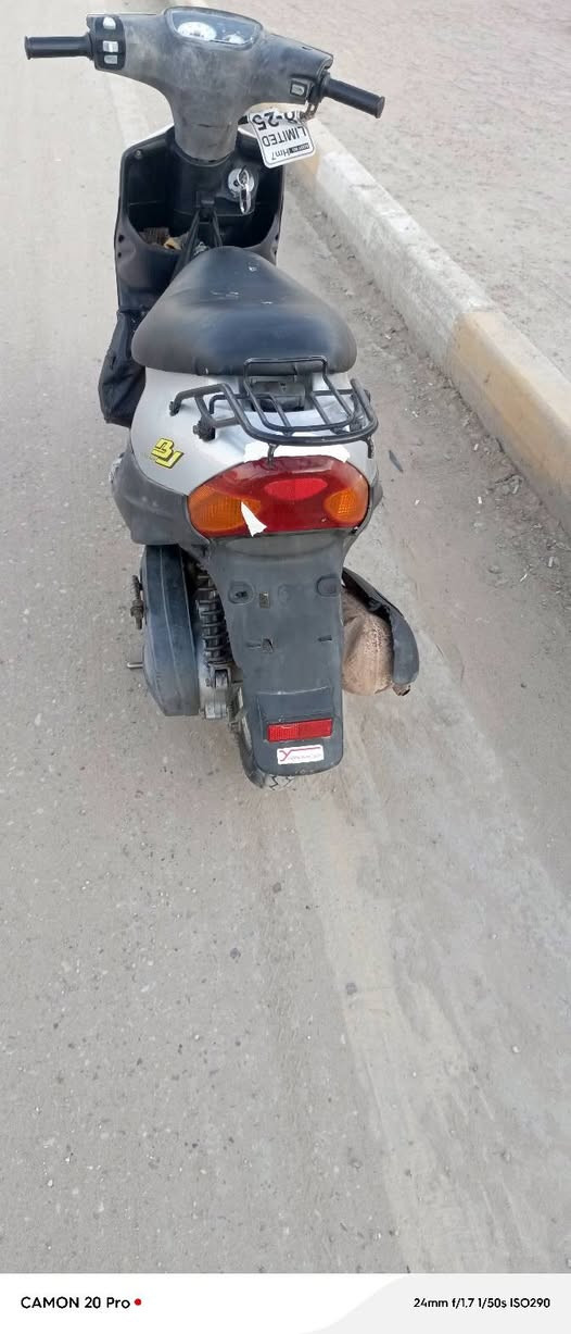 سلام وعليكم بيجي حاويه فحل كفاله عامه مامفتوح جوزه بصمه على وضع لبلاد  ***********
