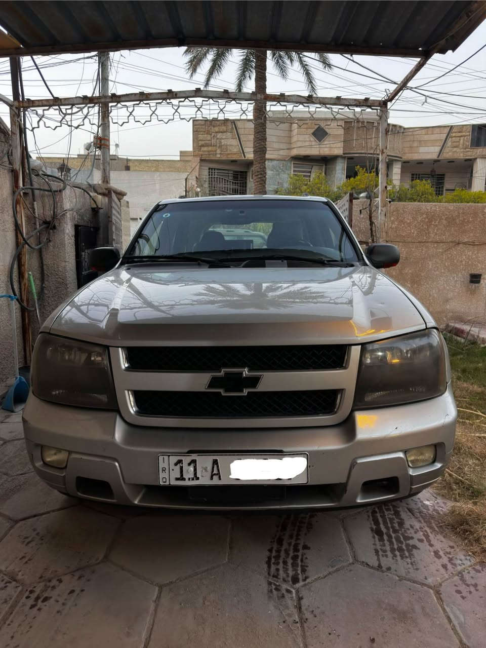 ترايل بليزر LTZ 2007 وارد
خليجي

0770 642 5052

محرك 4.2 V6 بلادي خير من الله
كير بلادي على فحص

عزم السيارة كلش حلو
السياره استيراد خاص
السيارة بلادية بدون صبغ عدا
باب السائق مصبوغ اثر شخوط
و السونار موجود بالصور و الي
حاب يعيد السونار يدلل
 باتري جديد

كشنات جلد بلدي خزن و
تدفئة تحكمات سترن دبل
سويج حساسات خلفيه
كشنات خزن مموري لايتات
زينون تايرات جديده شاشة
سلايد روف مواصفات LTZ

مكان السياره بغداد الدورة ابو
طيارة بغداد, العراق
