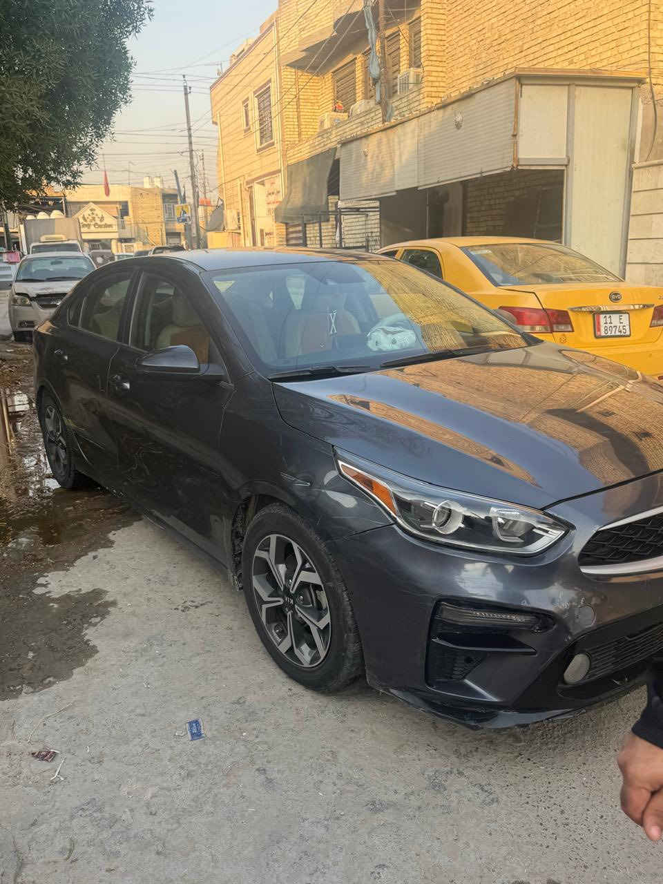 كيه فورتي 2019 وارد امريكي معوقين شهر ال6 تتحرر محرك دوش 2000 المحرك مفتوح خالفة سناتر السيارده بدون تجفيت السياره شغاله عشره على عشره كير محور من سفتي الى اي تي والسياره نضربت قبل كم يوم الصور موجوده كلشي موجود بالصور حتى السونار وحادثهه بامريكا 
شراي باوع واقره وتعال سعرهه 95 بيهه مجال كلش بسيط للشراي ***********
