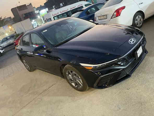 السلام عليكم 

اعلان بيع 

هيونداي النترا 2024 هاييرد BLUE 

رقم بغداد 

المواصفات شاشة متصلة بالكامل
 
ليد بانورامي على طول الداشبول 

سايد بريك كهرباء 

رادار تحديد مسار 

كشن السائق كهرباء 

باقي مواصفات الBLUE  المعروفة 

السعر 166$  وبيهة مجال 

العنوان بغداد حي القاهرة 

للاتصال واتساب ***********
