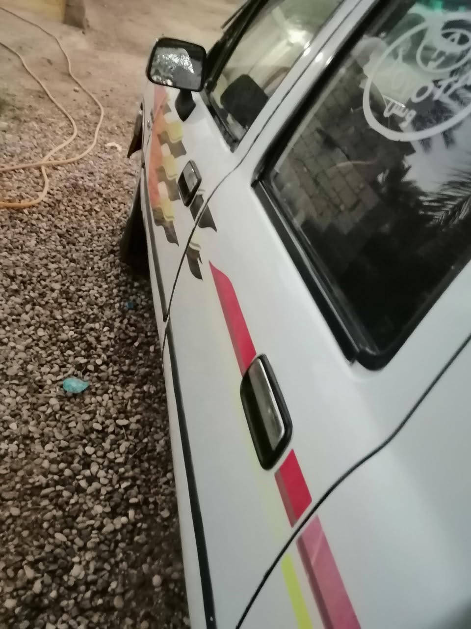 السلام عليكم ورحمة الله وبركاته
تيوتا ٩٤ رقم مثنى مشروع وطني سنويه غير نافذه منذ ٢٠١٩ سياره داخله هزه وضريبه يعني سياره شبه كامله رقم دولي تريد وكاله او تحويل مكينه كير محرك شاصي اكسن  كبل لشارع نقصه بس كهربائيات
للاستفسار *********** واتساب مكانه الشطره
