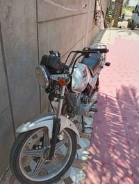 دراجه دايون للبيع كلك موديل2023 مكفوله من سرقه سعر 600 بيها مجال077245...