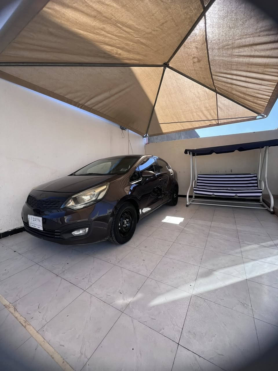 السلام عليكم كيه ريو 2012خليجي مكفوله كفاله عامه بارد بالباب لاتبديل ولاصبغ  مكينه600 تبريد تدفئه شغال حداديه جديده تخم تاير مكاني الديوانيه المركز السعر83
***********
