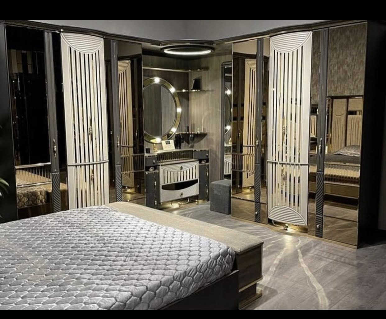 غرفه تركيه أم الضمان جديده معنئ الكلمه الكنتورين  السعر 4 ملايين محافظه ميسان    ***********
