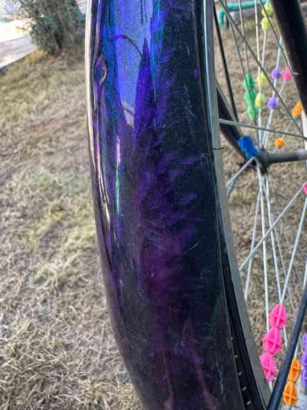 السلام عليكم باسكل للبيع السعر 100 وبي مجال قليل المكان بغداد الزعفرانية الرقم  ***********
