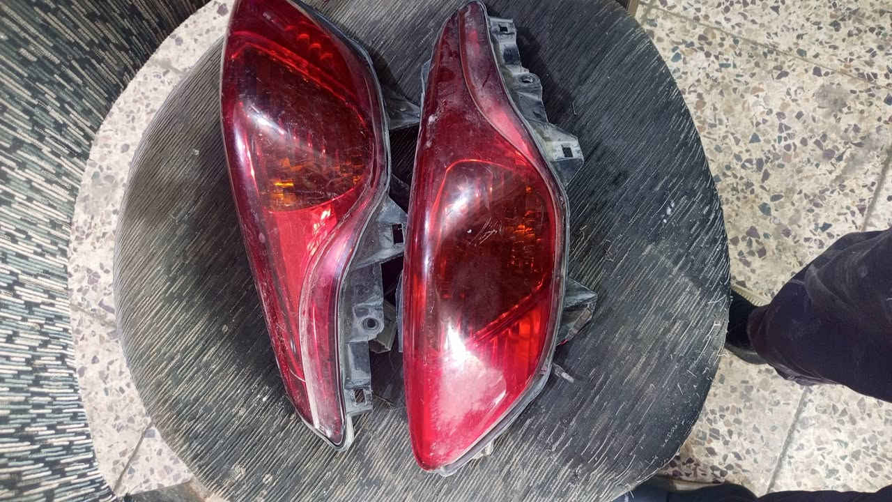 السلام عليكم لايت مال فورزا للبيع
***********
