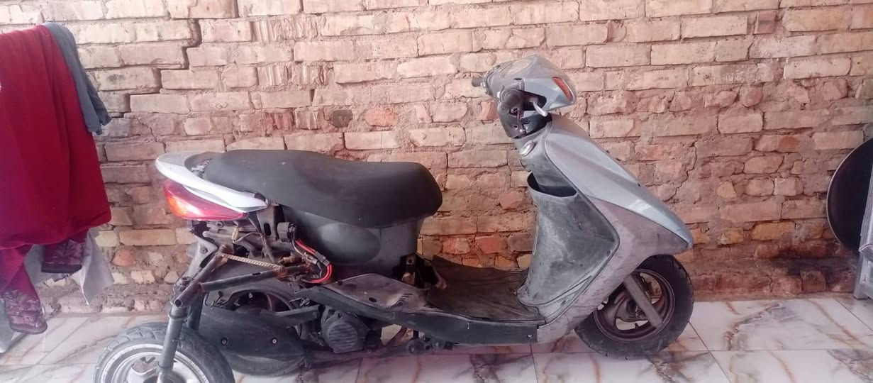 السلام عليكم دراجه معوقين سعرها 900الف رقم الهاتف ***********
