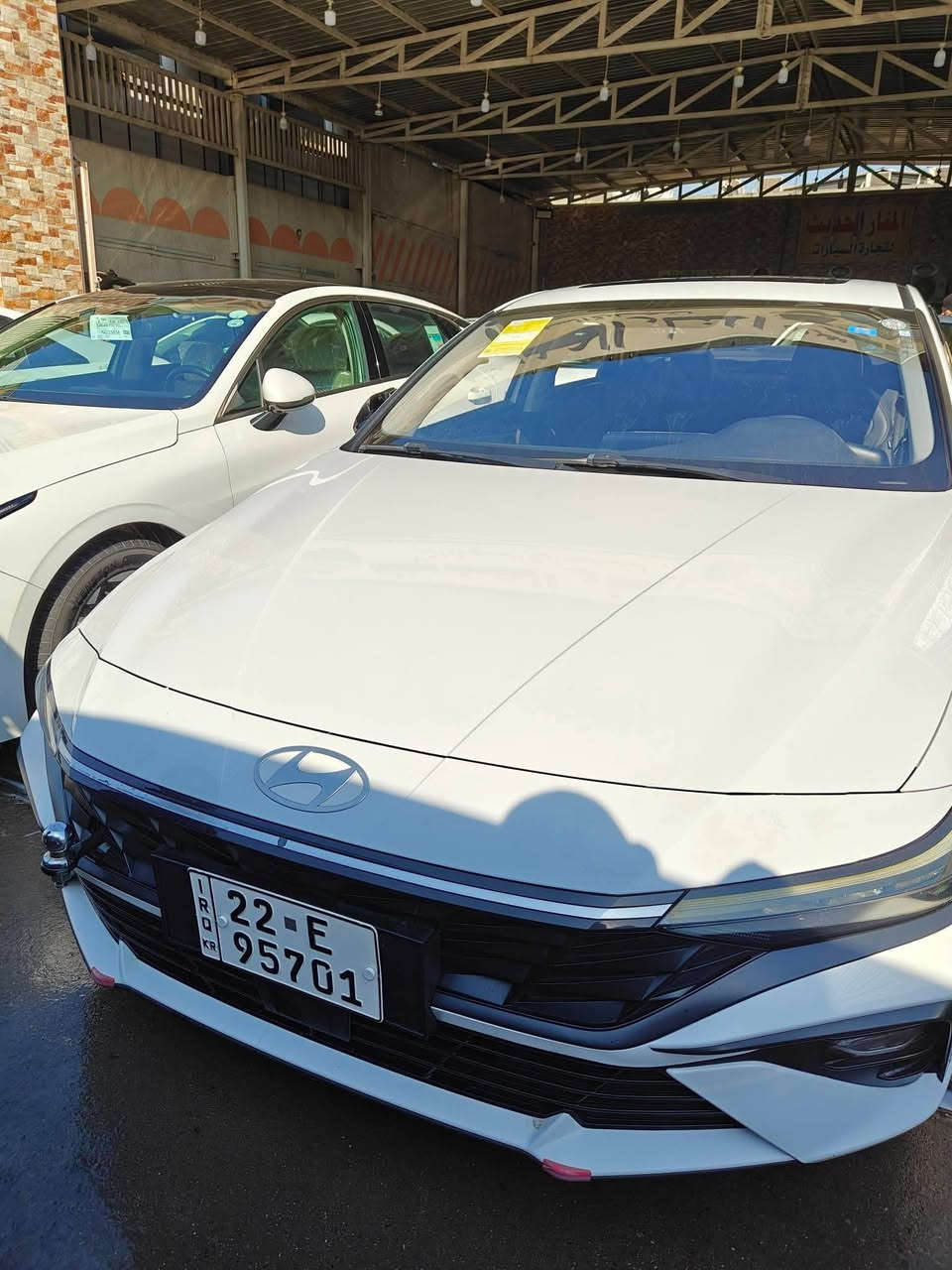 السلام عليكم
هونداي النترا 2024  تجميع صيني 
ماشيه 57 الف 
مواصفات 
بصمه 
شاشه 
كأمره 
سلايت روف 
كراسي جلد 
محرك 1500 
السياره مكفولة
رقم اربيل شرط تحويل مباشرة سنويه هزه جديد 
143 ورقه وبيها مجال قليل 
اي استفسار 
***********
مكان بغداد البياع
