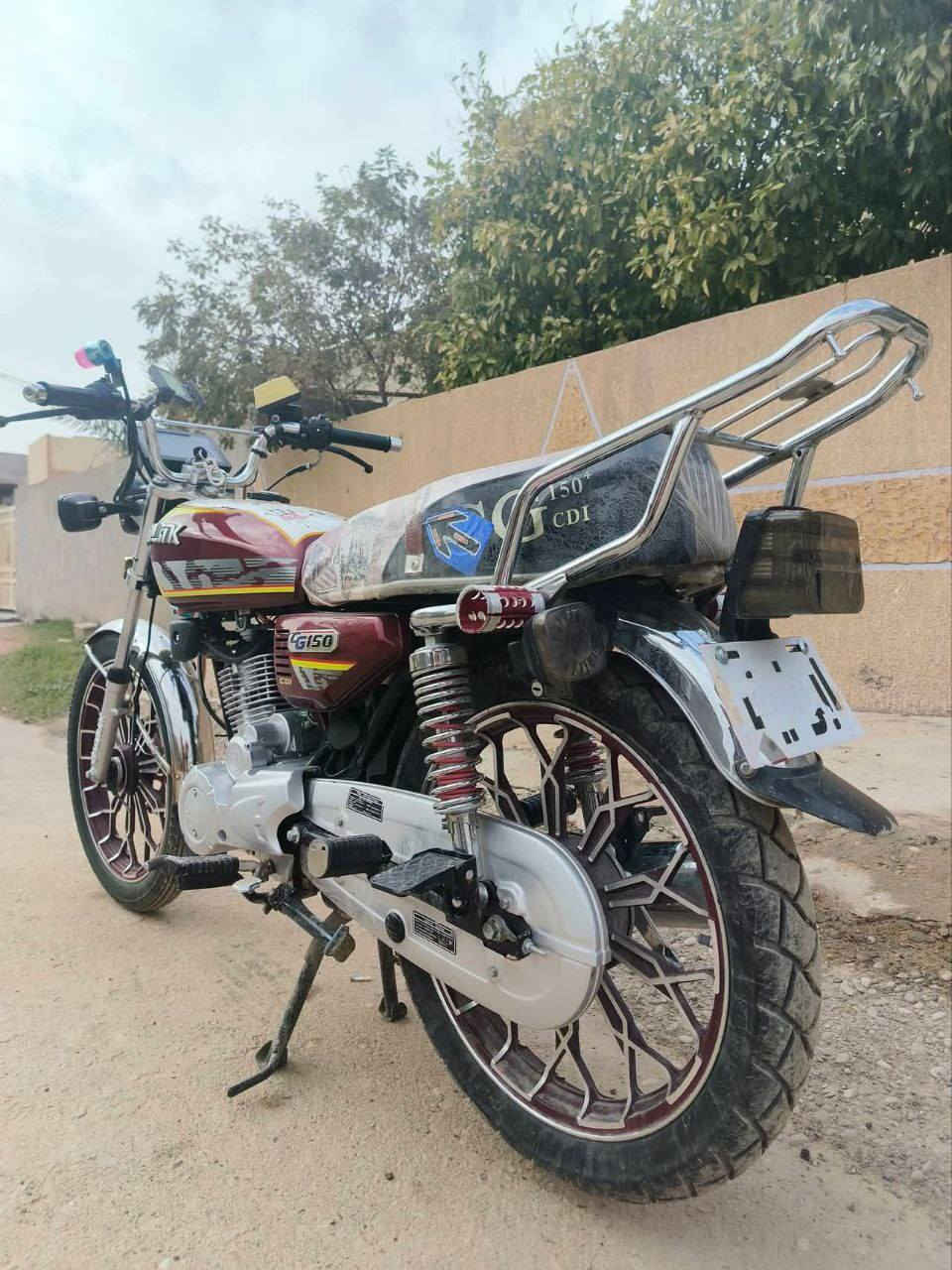 سيفان سولنك 2024
سيفان 2024 مكفولة من الشخط نظيفة كلش
مكاني ديالى شهربان
سعر 700 وبيها مجال 
رقم ***********
