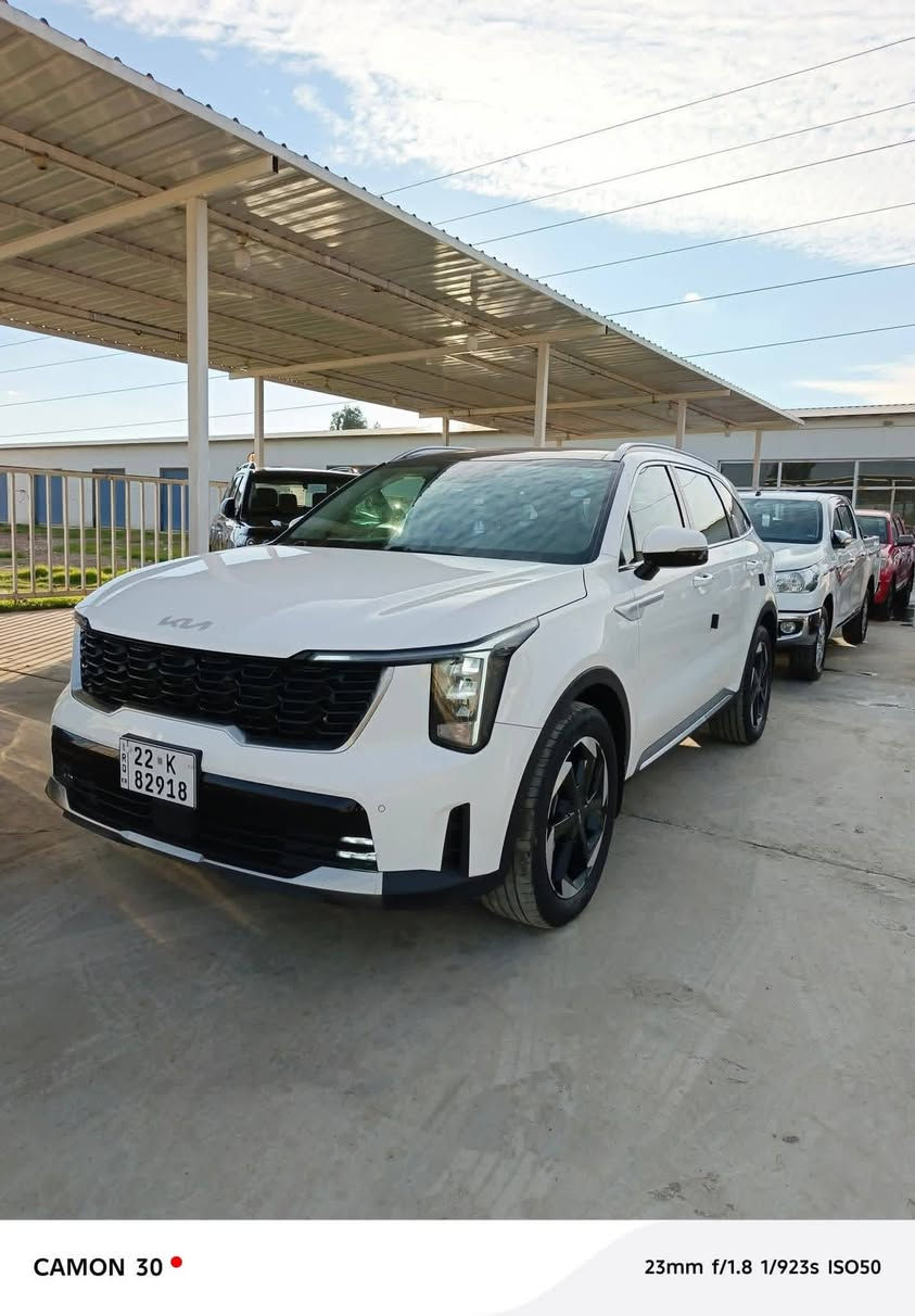 سلام عليكم للبيع سورنتو 2024 جديده جنطا شفط 6سلنيدر 7راكب السعر 323 وبيها مجال الاستفسار رقم الهاتف ***********
