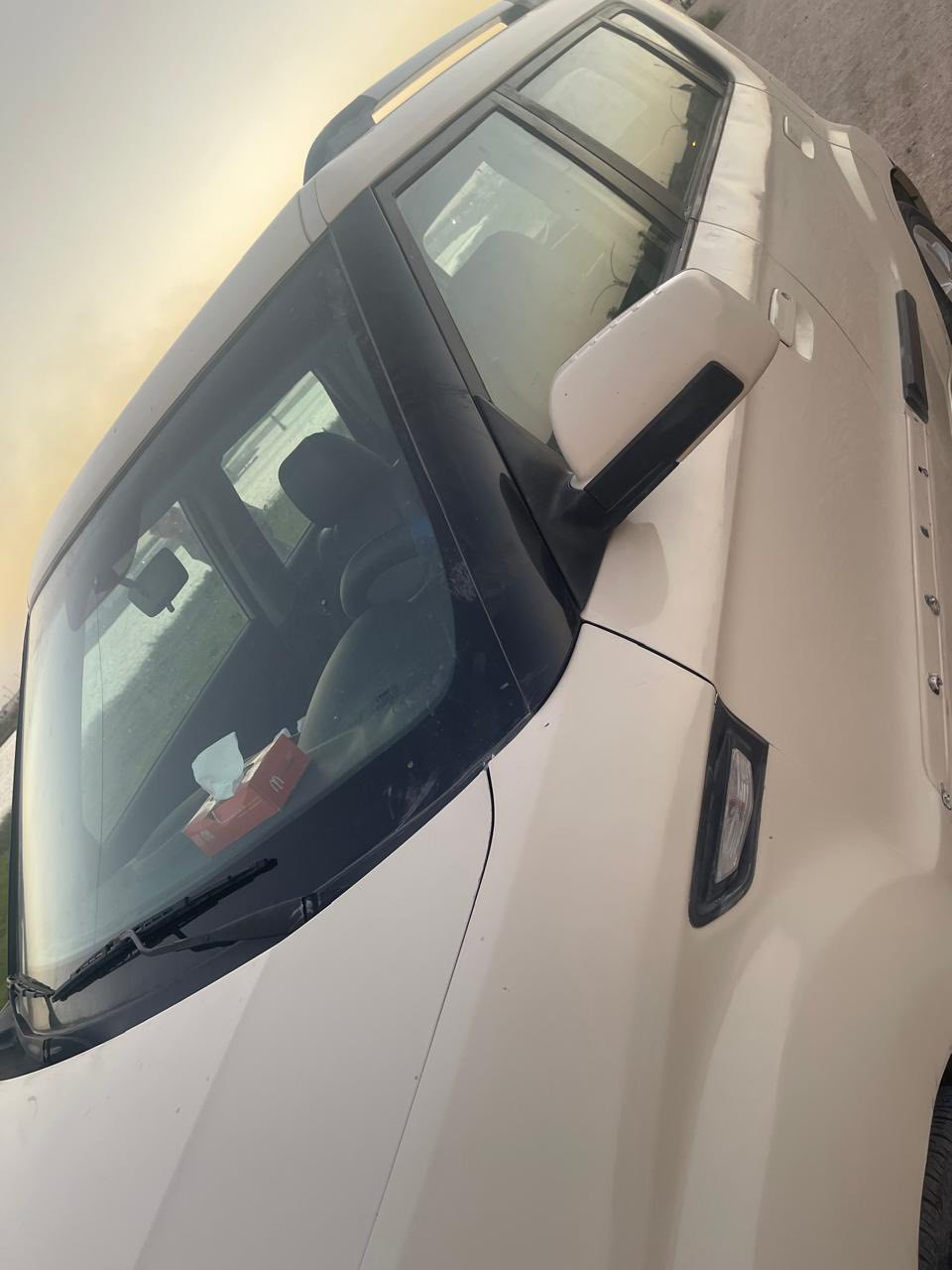 السلام عليكم صول موديل 14كصه جنطه السياره كامله مكمله مكينه كير تبريد حداده تخم تاير السياره ع حبايه ونص 
السعر 50وبيه مجال للشراي
***********
