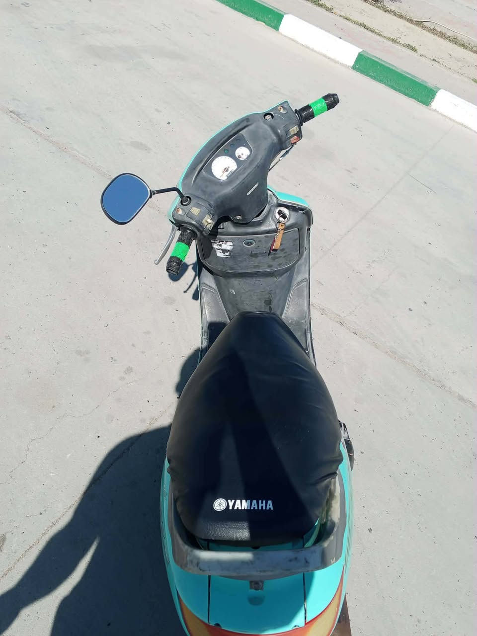 دراجه فراشه سلف هندر لايت جاهزه ماناقصها اي شي محرك مامفتوح ولا ممدود عليه سبانه فقط تبديل قايش سرعته 140مكاني اللطيفيه سعرها300وبيه مجال كلش نظيفه دراجه 
***********
