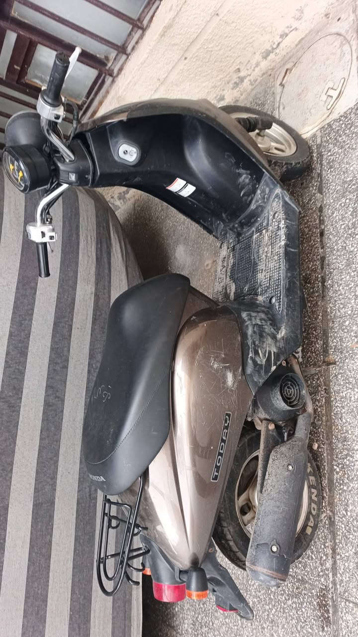 للبيع السعر, الدراجة فووول نضافة مكينة ما مفتوحة دراجة ما متعوبة الكهربائيات كلها شغال
450
***********
مكان بغداد مدينة الصدر
