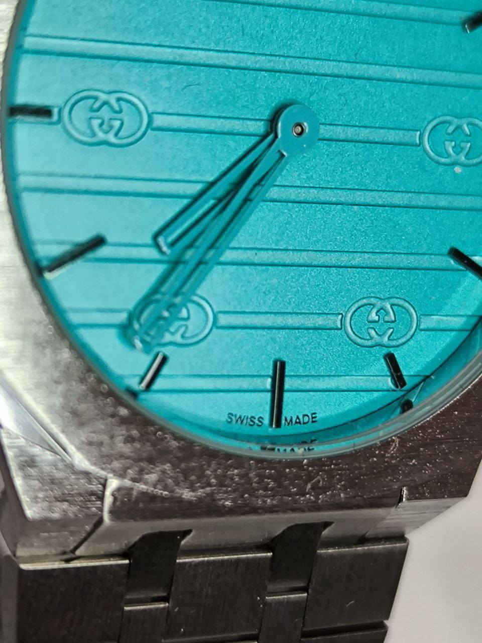 ساعة Gucci سلم ثكنس سويس ميد
تصميم Gucci الكلاسيكي العصري
لمحبين الاناقة والتميز 
ميناء مميزة مختمة بشعار الشركة 3D
 زجاج زفير ضد الخدش
سنتر ثواني مخفي
ساعة مصنوعة من الاستانلس ستيل جودة عاليه
ختومات حفر بالكامل
مقاومة ماء وغبار

القطعة تحفة فنية

 السعر: 50،000 الف ع اول تم
للحجز مراسلة الصفحه


**إذا كنت صاحب هذا الإعلان وتريد حذفه لأي سبب، رجاءا أرسل رسالة إلى الدعم الفني**
