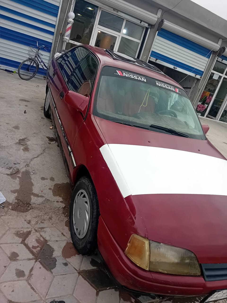 السلام عليكم للبيع او امراوس اوبل اوميكا موديل ٨٨ سنويه خضره ساقطه رقمها صلاح الدين خصوصي حرف ر شرط التحويل شرط كير ومحرك واكسل وارفيو السياره صبغ عام لايت زنون عالي وناصي السياره يعوزه ترتيب الاستفسار عل خاص او اتصل ***********مكان السياره صلاح الدين تكريت
