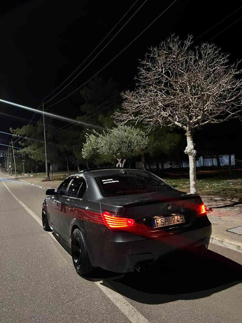 بی ئێم مۆدێل ٢٠٠٨ مەکینە ٥٣٠ نۆزل درێژ فوول فولە مەنەفێست ئیبراهیم خەلیلە لەمێژنییە داخیل بووە کامل دەسکاری کراوە بۆ جوانی بەشەرتی غەرامە و پاکانەی هەولێر بەشەرتی گێڕ و مەکینە و دار و بەرد.. نرخیشی بە ٩٧ وەرەقە و مەجال . بۆ زیاتر پەیوەندی بەم ژمارەیەوە بکە چوارسەتو شێستو نۆ هەشتاوچوار سفر پێنج ( *********** ) أربيل, العراق
