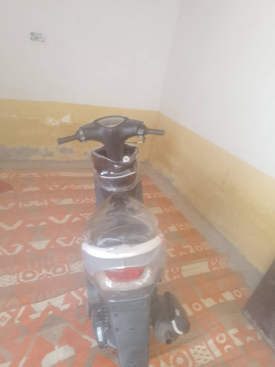 سلام عليكم درجة ماكس عدله مكينه خرسه كفرتها ول سودات مختمه دراجه مشيها حلو عوزها بس سلف ولايتات سعر 400وبيها مجال بمكاني بغداد فلكه حي نصر واتساب***********
