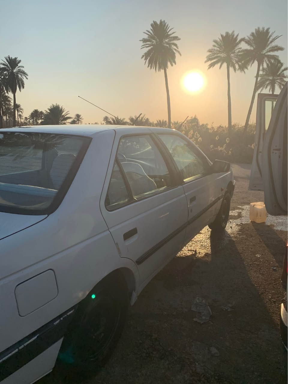 سلام عليكم للبيع بيجو 405 2010 داخل بيجي

رقم نجف سنويه جديده لل ٢٧ تحويل مباشر 

كير ومحرك جدد

حداديه كلها جاهزه 

كهربائيات جديده كلها عله ايدي 

تبريد شغال ثلج 

تدفئه شغاله 

بيه صبغ جاملغ وبنيد بدون ضربه 

سياره مال جناي ومابيه اي نقص كلها ع ايدي

مكان السياره حله للستفسار ***********

السعر 37 Singapore
