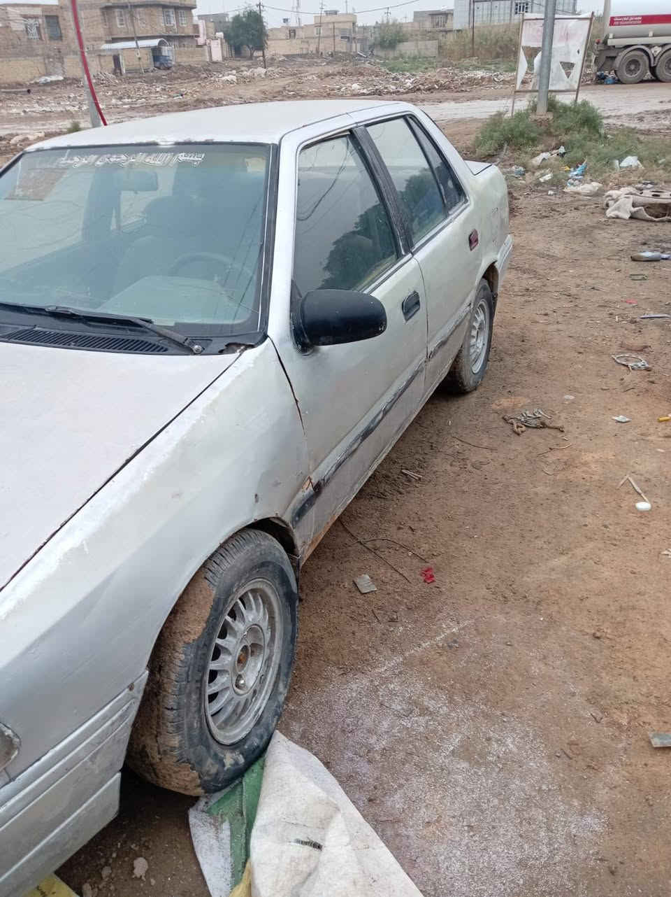 السلام عليكم سياره رقم كربلاء شغاله كلشي مابيها سعرها 11ورقه مالك موجود والسياره بلديوانيه موجوده
***********
