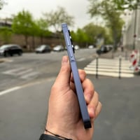 سامسونك a55 للبيع ذاكره 256 الجهاز نظيف ومكفول من كلشي السعر 300وبيه م...