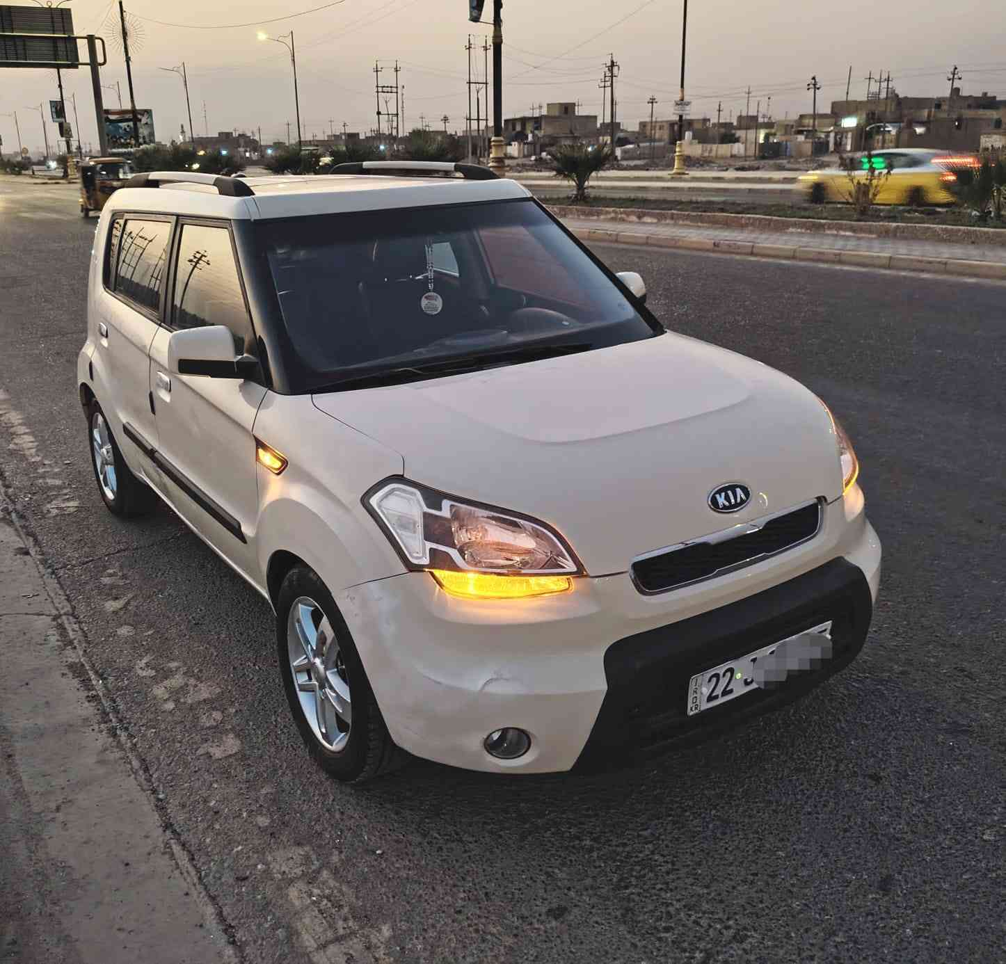 رقم صاحب السياره ***********
سياره صول أدوات ٢٠١٣ رقم سنويه متوم  كصه جنطه فقط كفاله كير محرك حداديه سياره جاهزه العنوان البصره رقم الهاتف. السعر 48 ورقه وبيها مجال.
