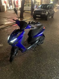 وبركاته ماطور ياباني لبيع موديل ٢٠٢٠دراجه نضيفه كل عيب مابي سلف كهربائ...