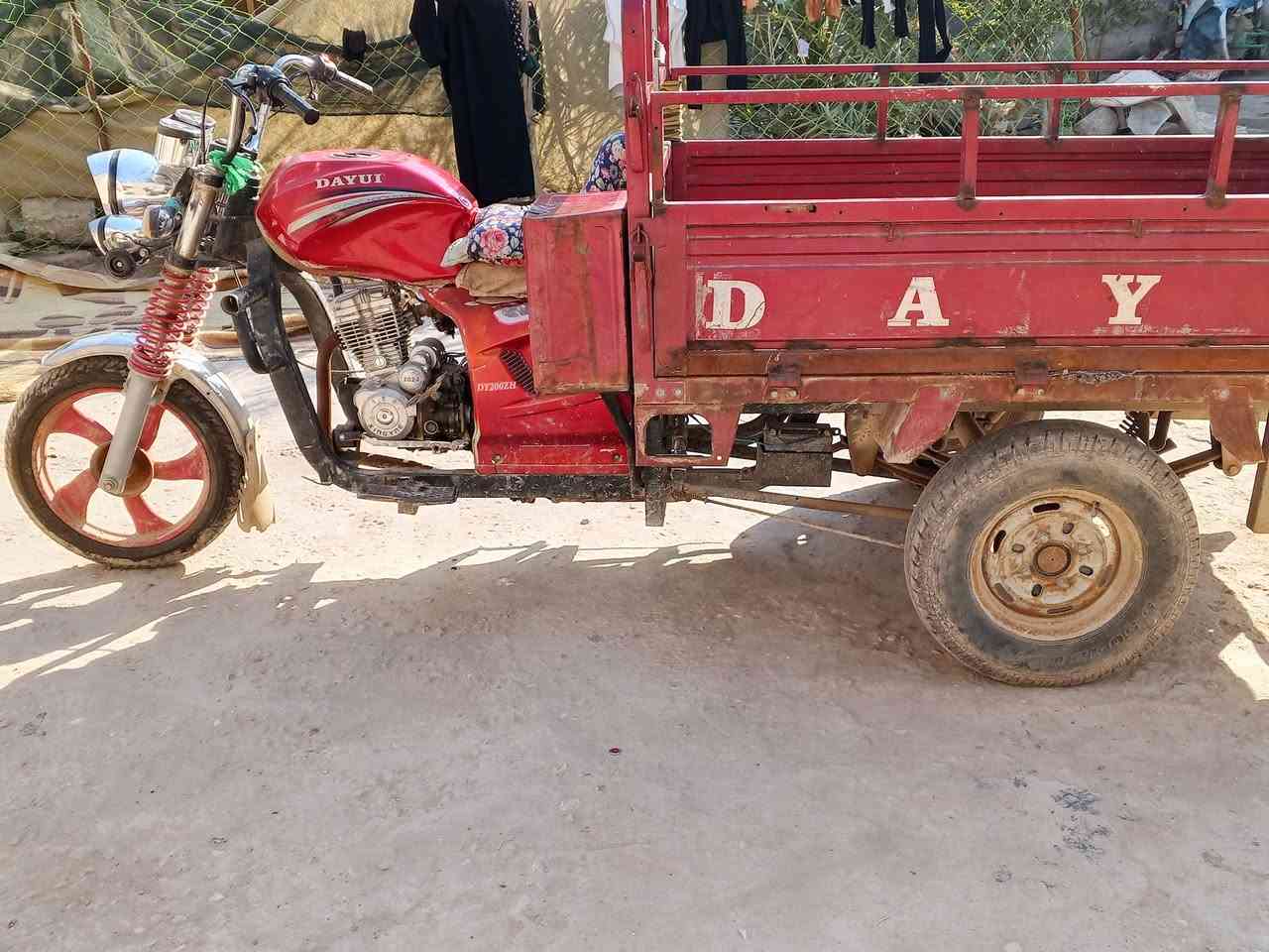 سلام عليكم ستوته للبيع موديل 15بيه محرك 24 وكسن مال صقر دشبول ودبلات صقر كله جدد مكفوله مكان بابل شوملي وهاذه رقمي ***********
