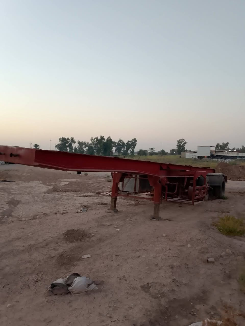 السلام عليكم
شاصي للبيع 
ثلاثة دناكير 
الاستفسار على الرقم ***********
