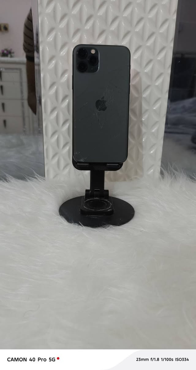 ايفون 11برو مو برو ماكس
مبدل شاشة بطارية أصليه ضهره مفطر 
ذكره 256فيس ايدي شغال 
مكاني رميثة سعره 200بي مجال لشراي يرهم مراوس


**إذا كنت صاحب هذا الإعلان وتريد حذفه لأي سبب، رجاءا أرسل رسالة إلى الدعم الفني**