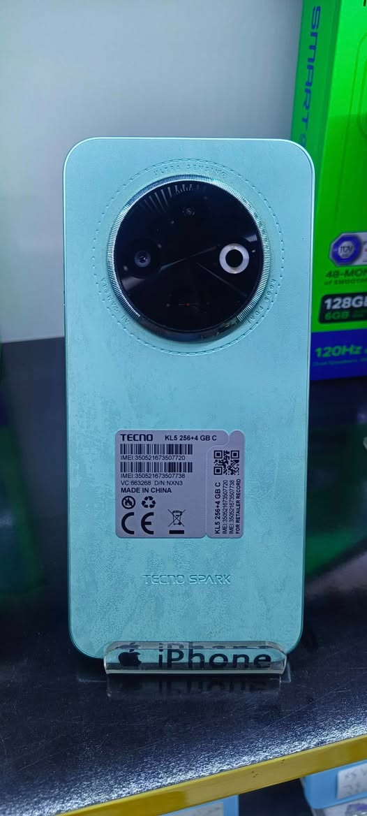 جهاز مستعمل قليل بدون ملحقات 
جهاز تكنو سبارك 30C ✅
الجهاز مكفول من كلشي ضمان يوم 
الذاكره 256
البطاريه 5000
السعر 115 الف 🔥🔥🔥🔥🔥
المكان نجف حولي شارع 30
يوجد توصيل داخل النجف النجف, العراق


**إذا كنت صاحب هذا الإعلان وتريد حذفه لأي سبب، رجاءا أرسل رسالة إلى الدعم الفني**