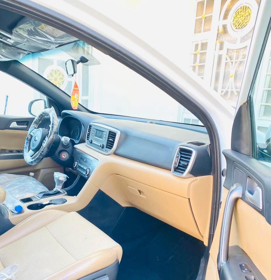 سلام عليكم سبورتج خليجي شركه دوليه 2020كفاله عامه من دعاميه للدعاميه لا بارد ولا صبغ ولا شخط تخم تايرات قبل يومين شديتهن سياره رقم بغداد انكليزي دولي تحويل ثاني يوم مواصفات عاديه كشنات جلد مريات شفط حساسات خلفي امامي  سياره ماشيه 44حقيقي شرط الجرس والفحص مكان سياره واسط كوت رقم الهاتف ***********
