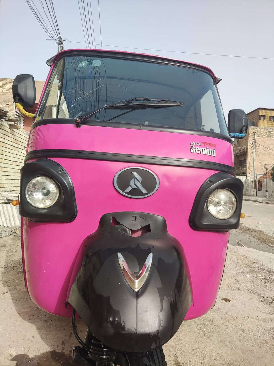 السلام عليكم ورحمه الله وبركاته
تكتك موديل 19 اوراق كامله تكتك كشر لا صبغ ولا معجون نظيفه 
مكينه مجفته شركه مكاني الشعب السعر 3وبيها مجال حك جيه 
*********** واتساب
